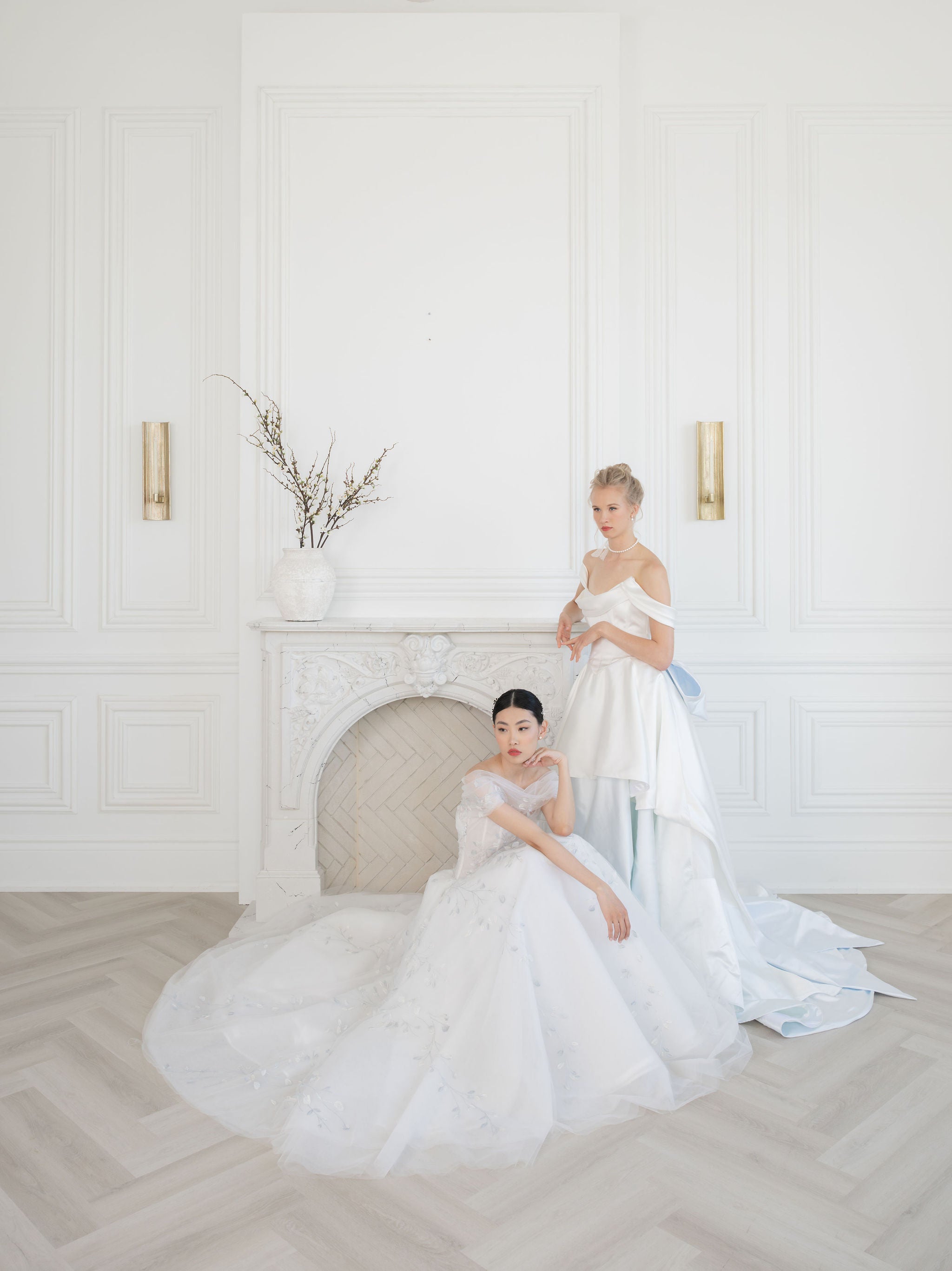 THE SWAN Satin Corset Wedding Gown – Catherine Langlois