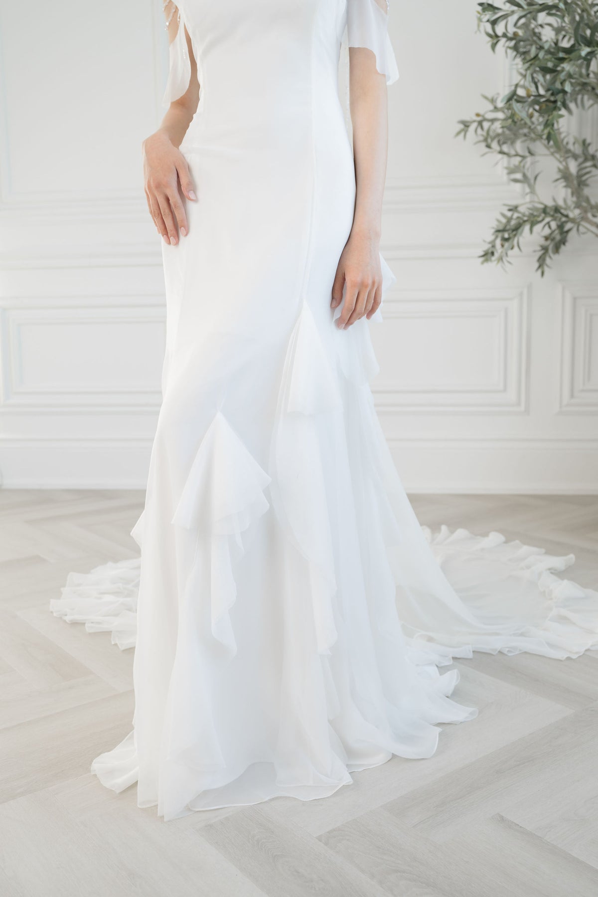 chiffon wedding dress canada A-Line V-Neck Long Sleeves Floor-Length Chiffon Wedding Dresses With Lace