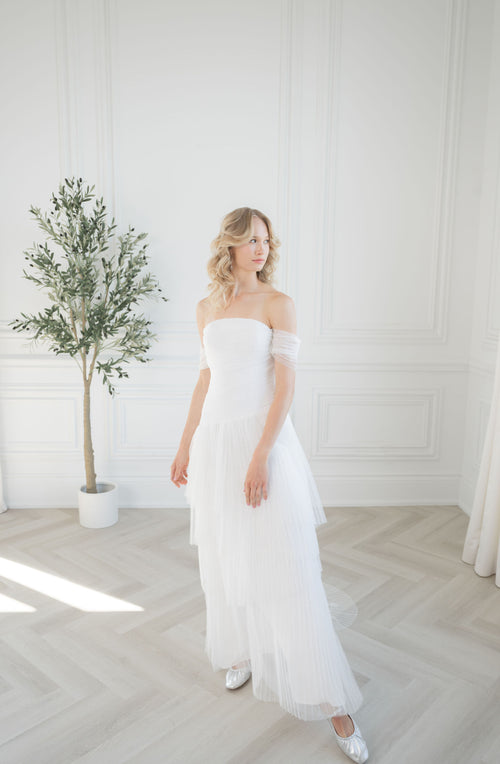 GELSEY Pleated Tulle Wedding Dress – Catherine Langlois