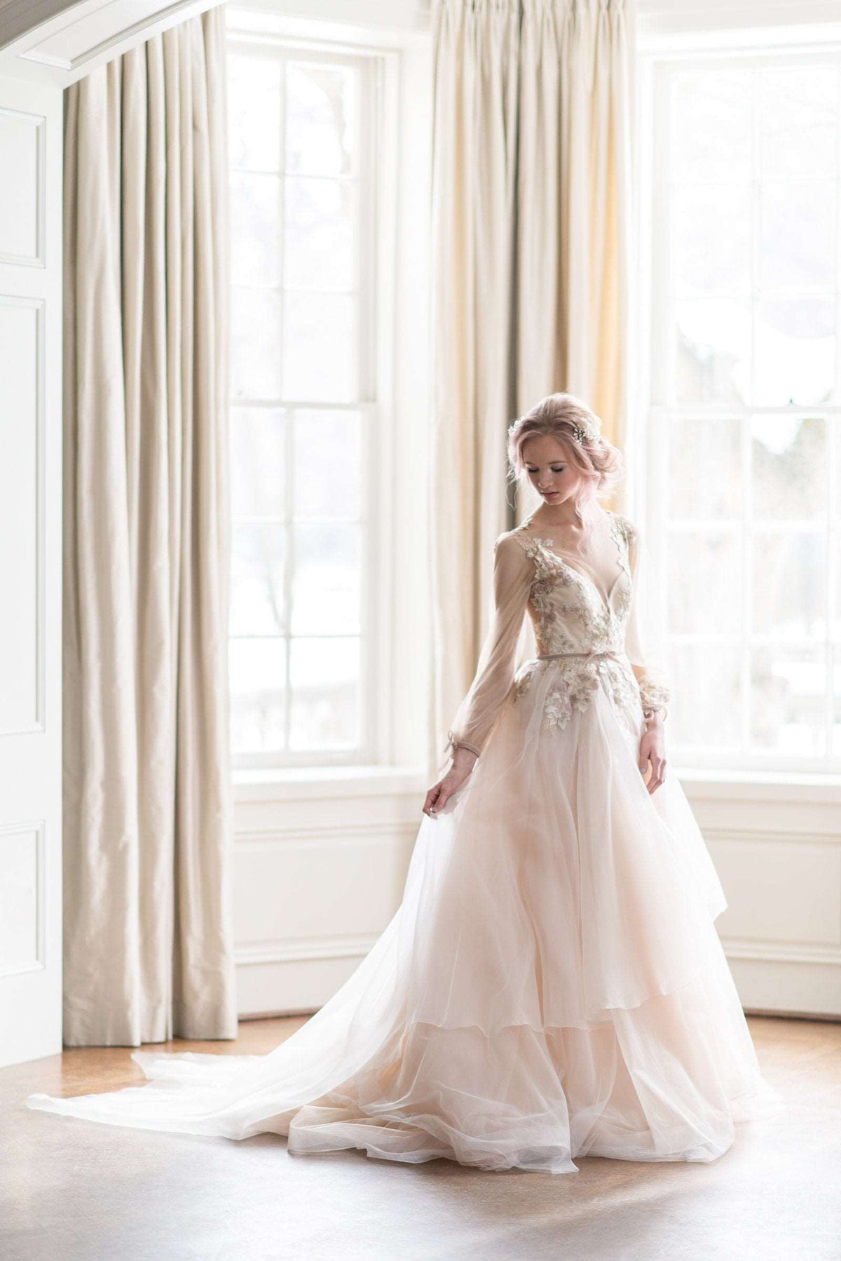 JASMINE Whimsical Romantic Wedding Dress Catherine Langlois JASMINE Whimsical Romantic Wedding Dress Catherine Langlois