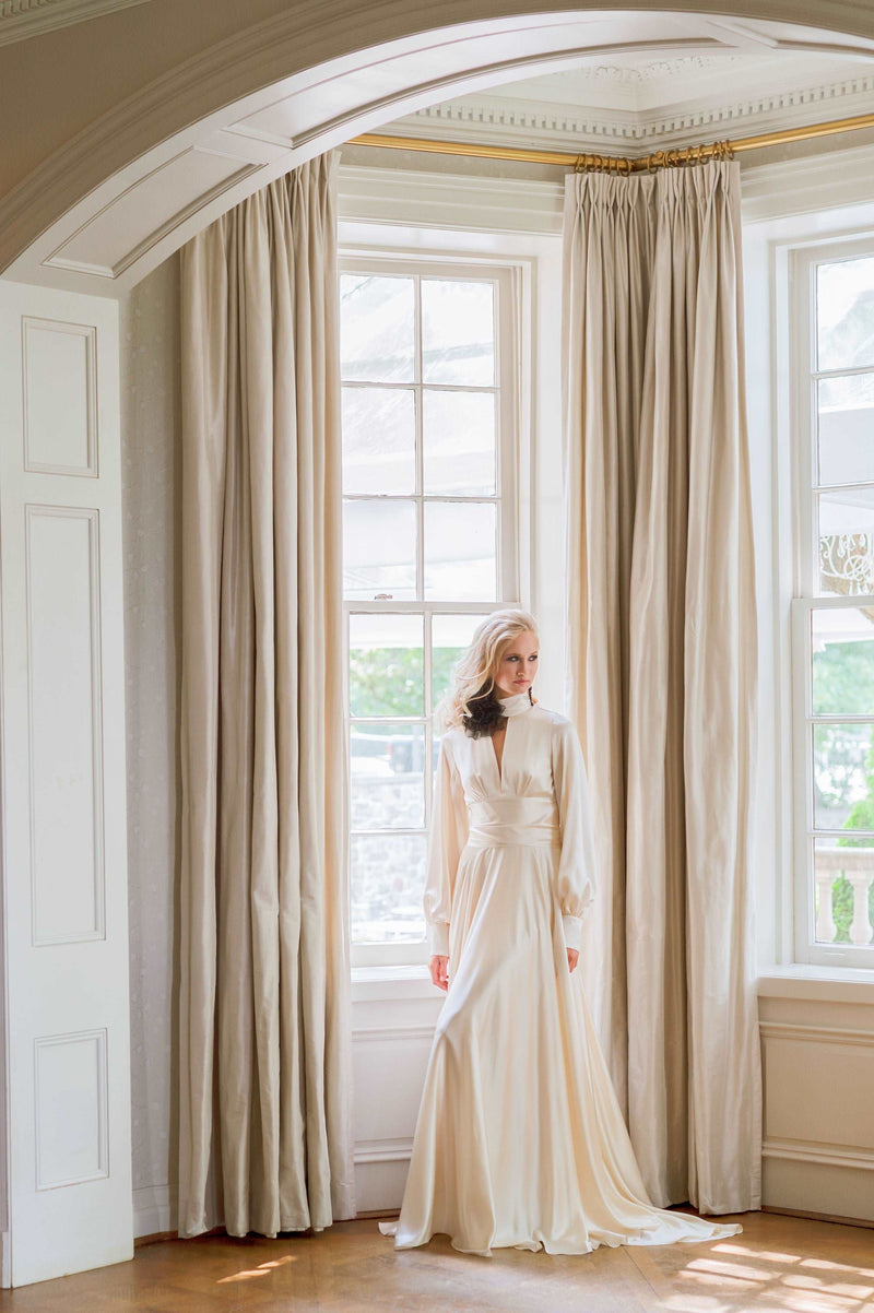 Canadian wedding dresses. Old Hollywood style wedding dress. pure silk satin. Designed by Catherine Langlois, Shop Toronto bridal boutique
